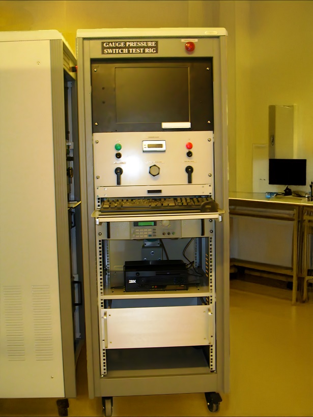 Gauge pressure switch test rig instrumentation detail - automated cut-in cut-out pressure switch calibration bench for defence and aerospace by Neometrix